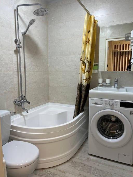 Miracle Apartment Szamarkand Kültér fotó